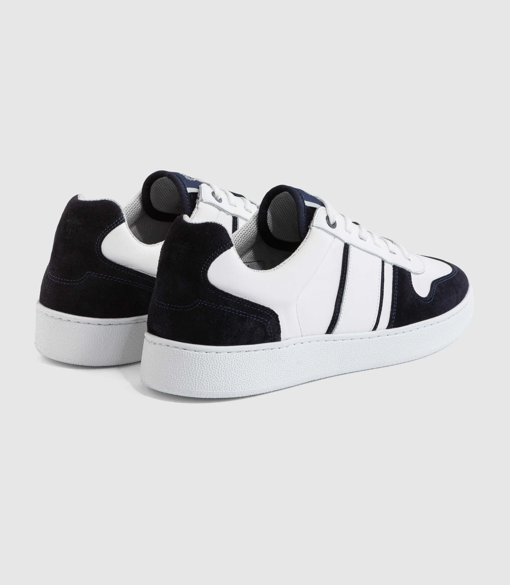 Sneakers marine-blanche "Gaspard" - Image 3