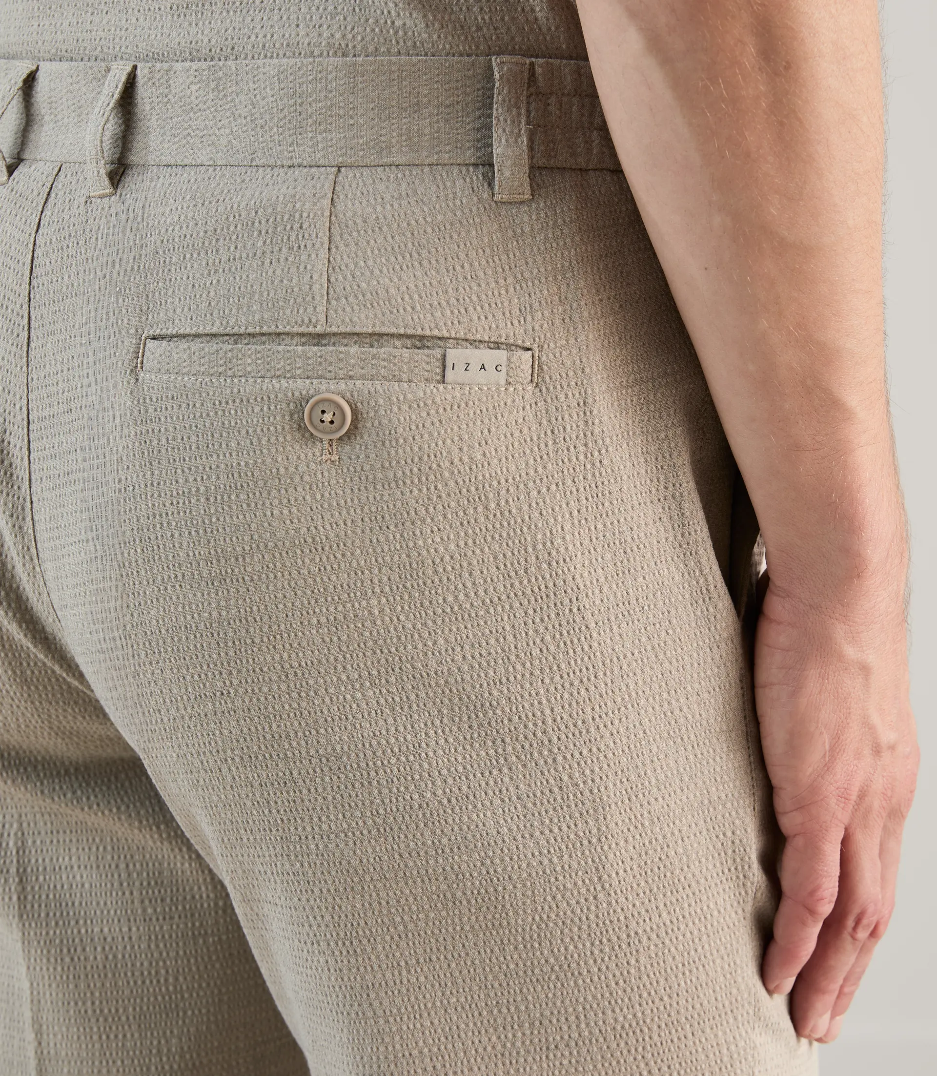Bermuda à taille élastiquée beige - Image 4