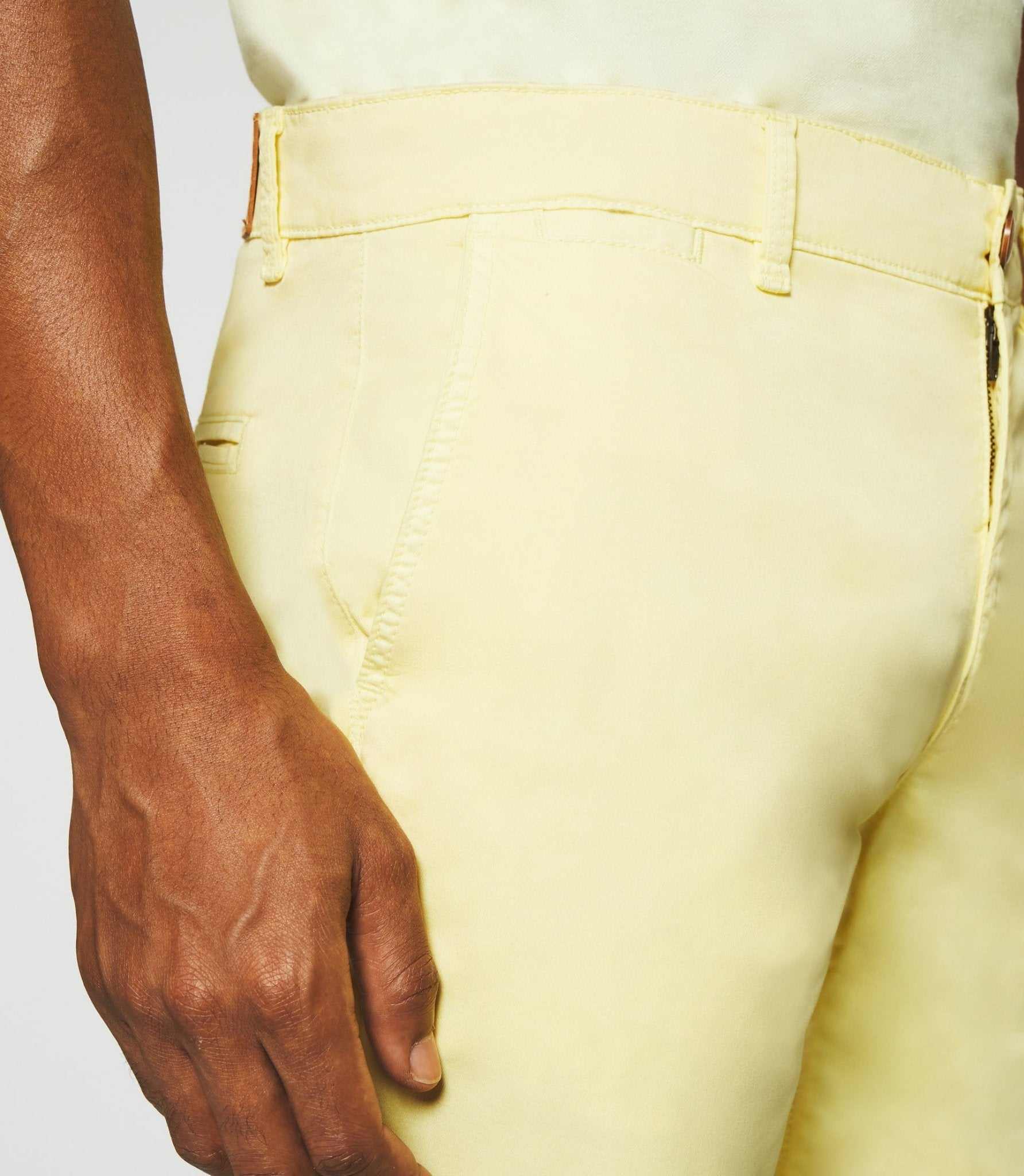 Bermuda en coton stretch jaune pale SLOWLY - Image 4