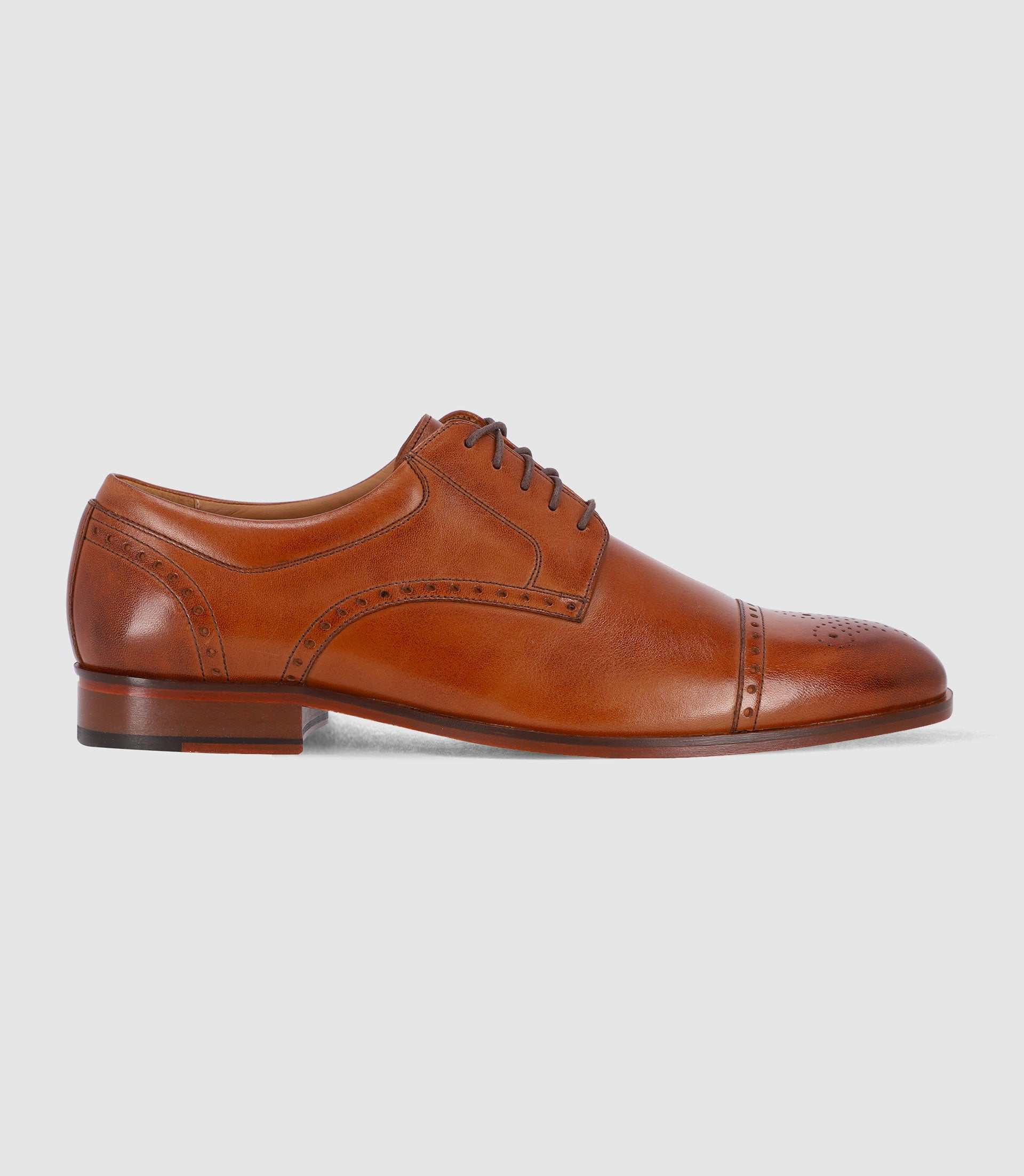 Chaussures derby en cuir marron - Image 4