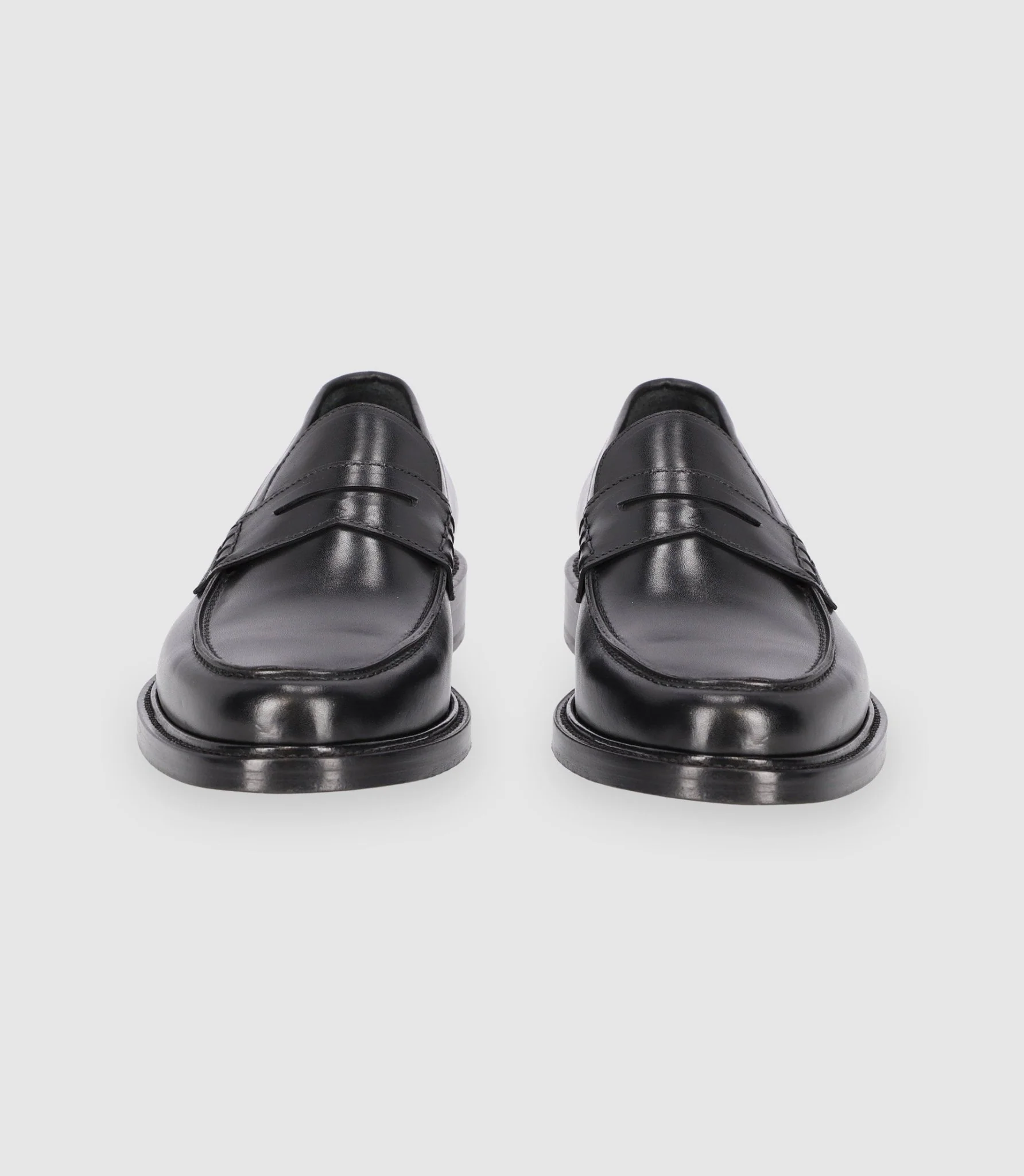 Chaussures mocassins en cuir lisse noires - Image 3