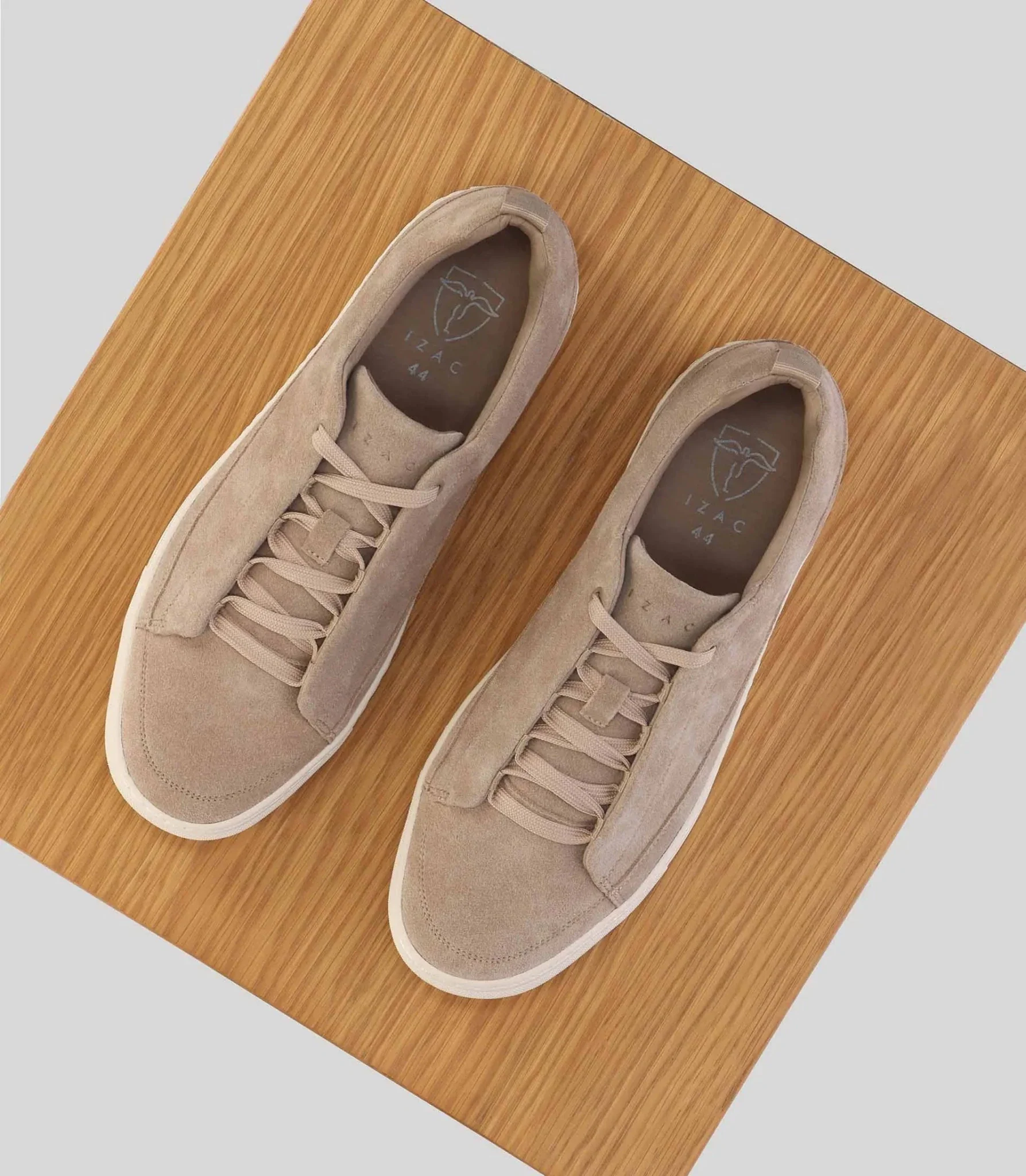 Basket en suède beige - Image 4