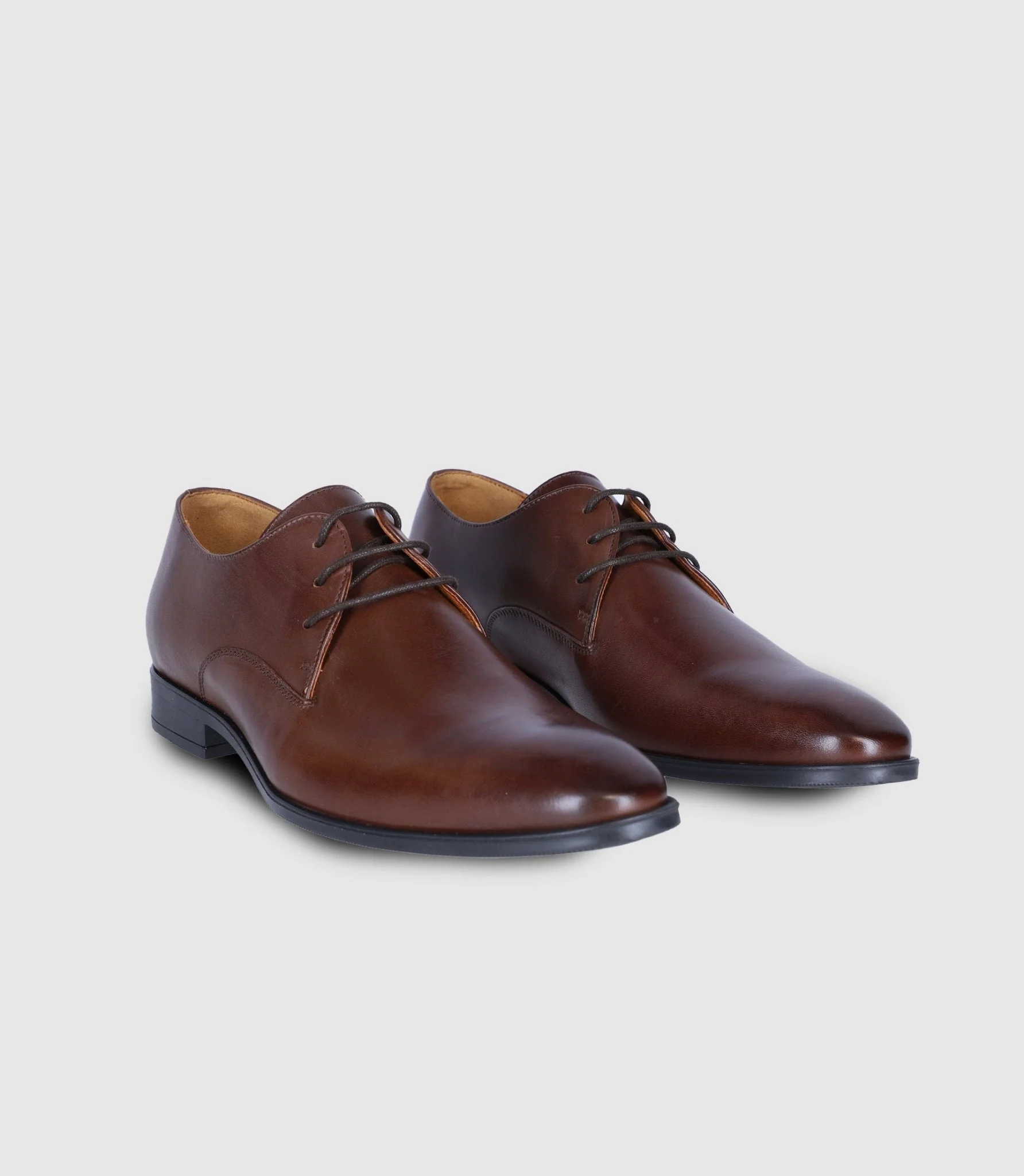 Chaussures derby en cuir marron - Image 3