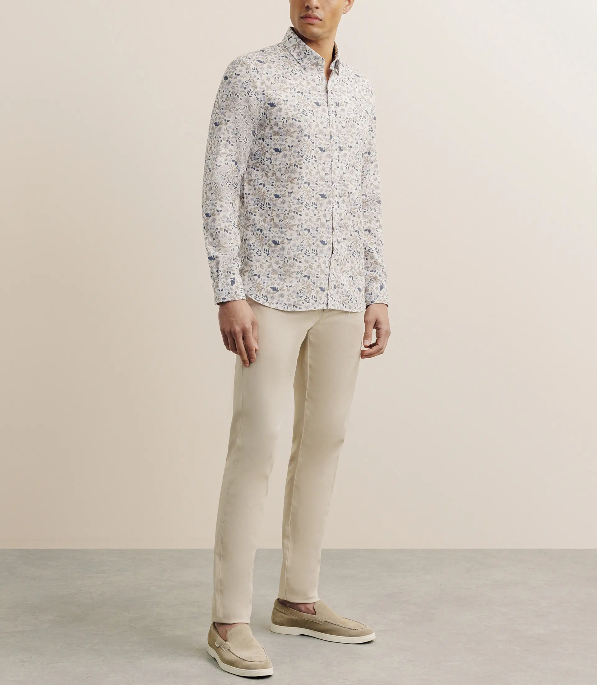 Chemise à fleurs 100% coton beige - Image 3