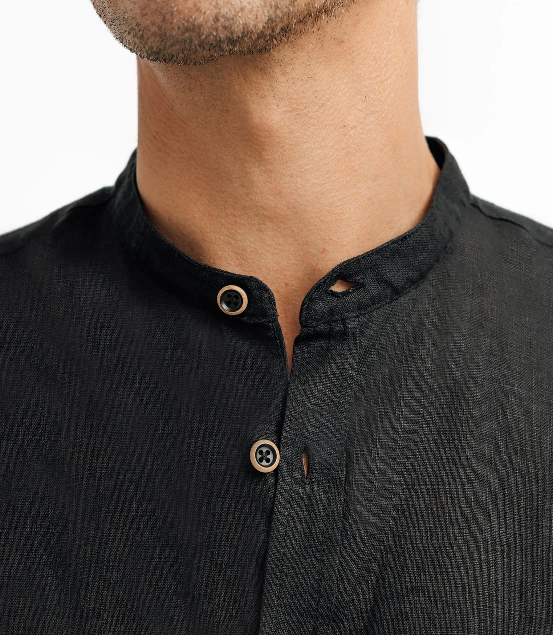 Chemise en lin col mao noir - Image 2