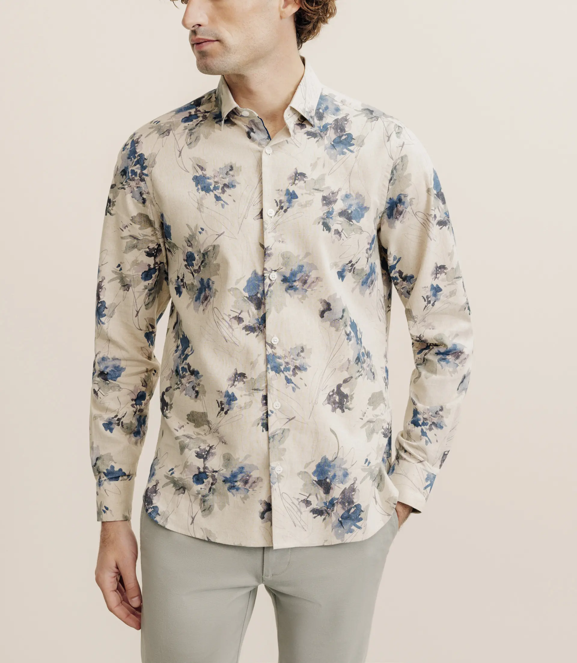 Chemise imprimée à fleurs beige