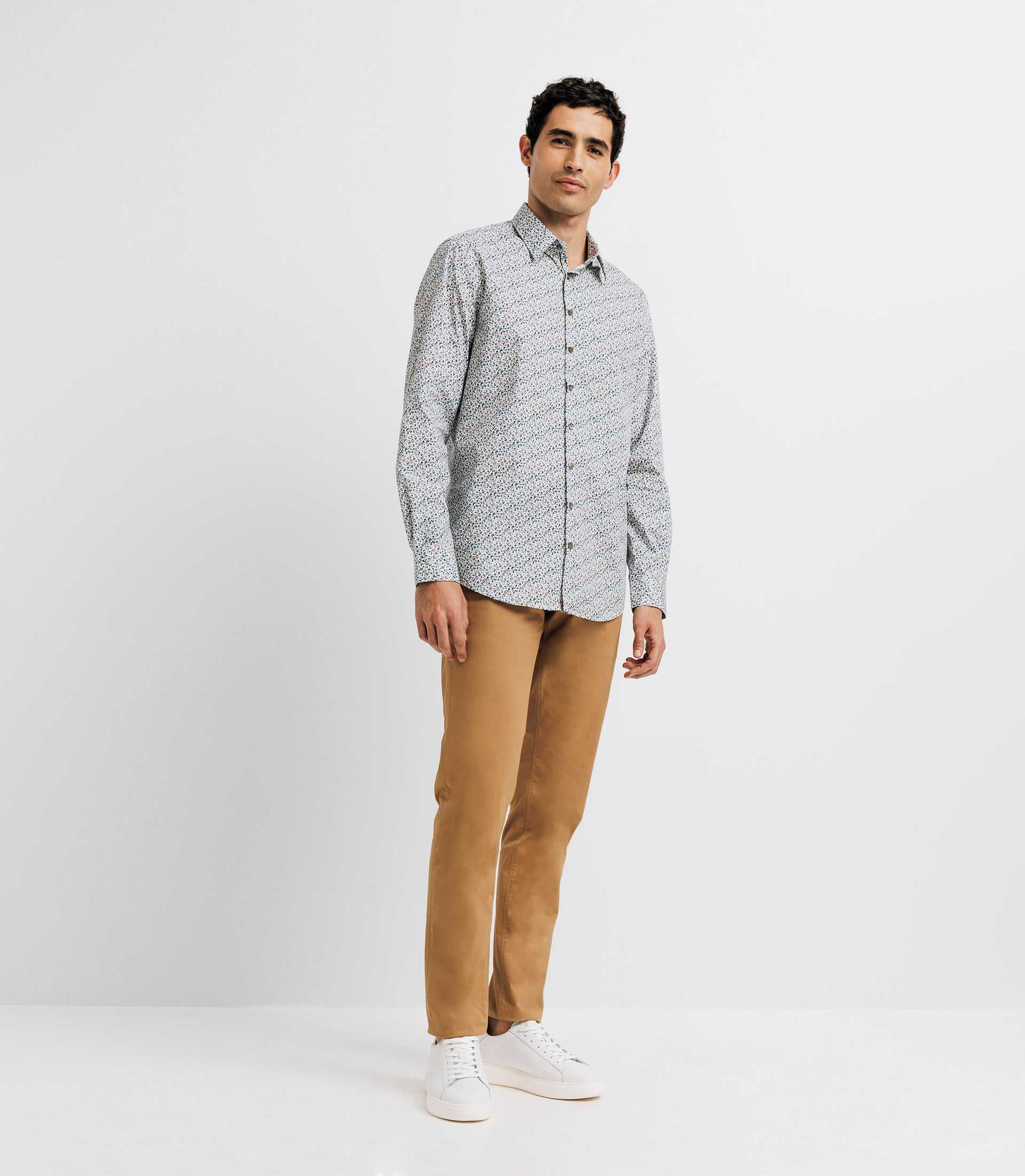 Chemise imprimée floral blanc et bleu - Image 3