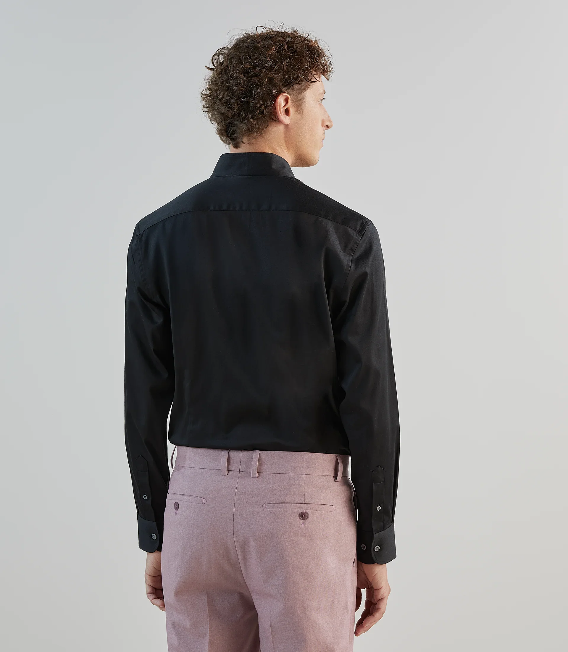 Chemise col philosophe noire - Image 3