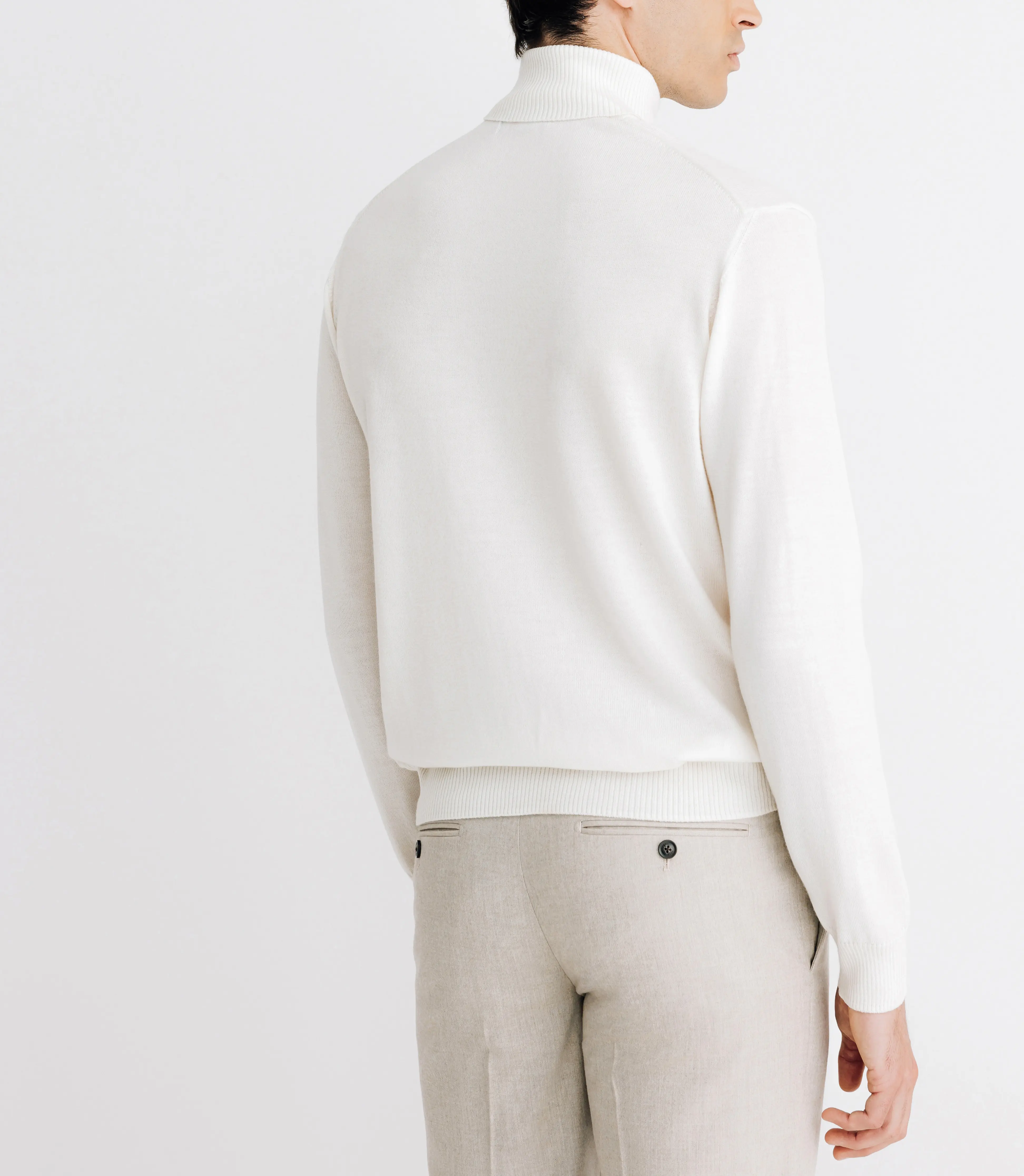 Pull col roulé en laine mérinos écru - Image 4