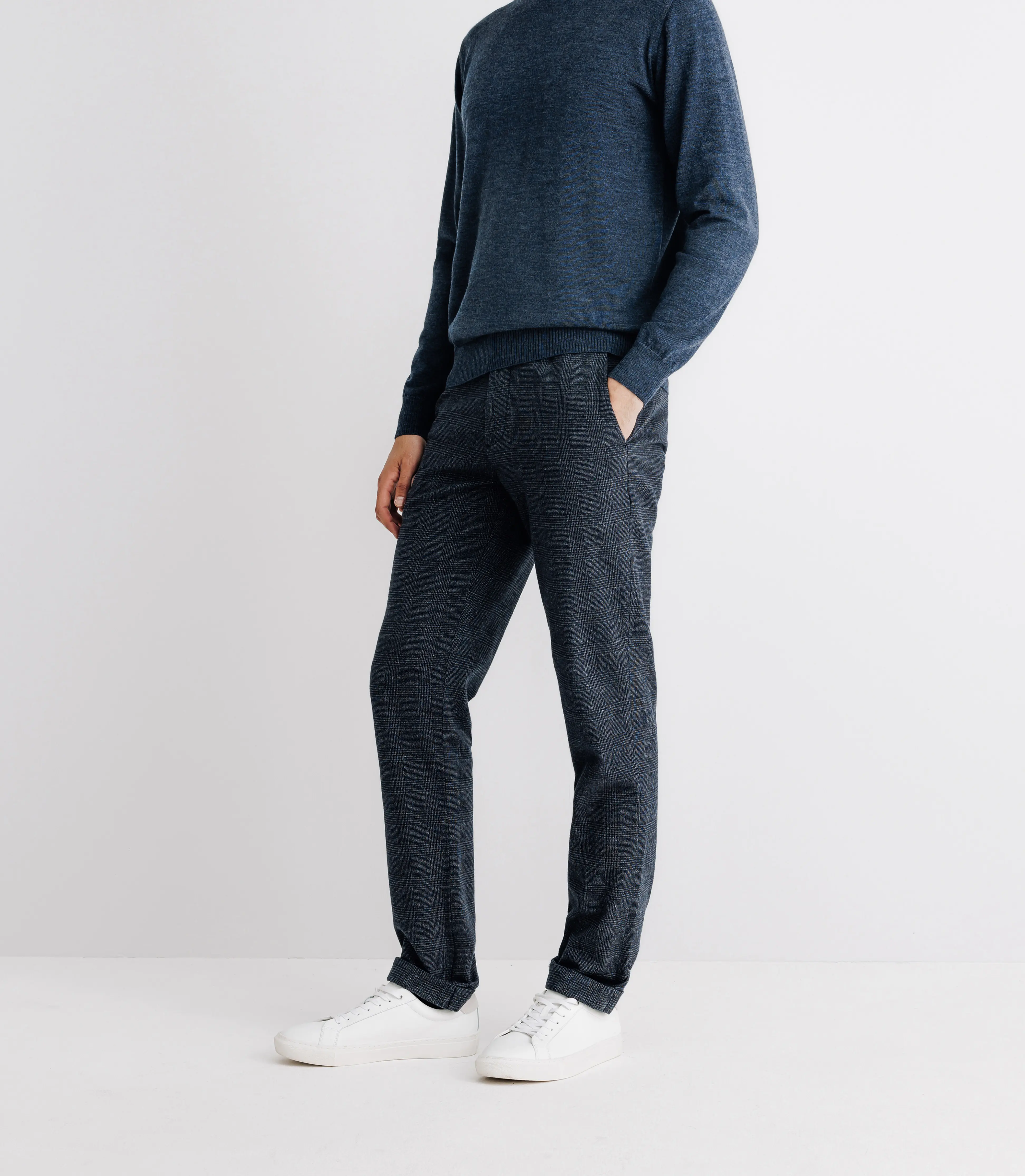 Pull col roulé en laine mérinos indigo - Image 3