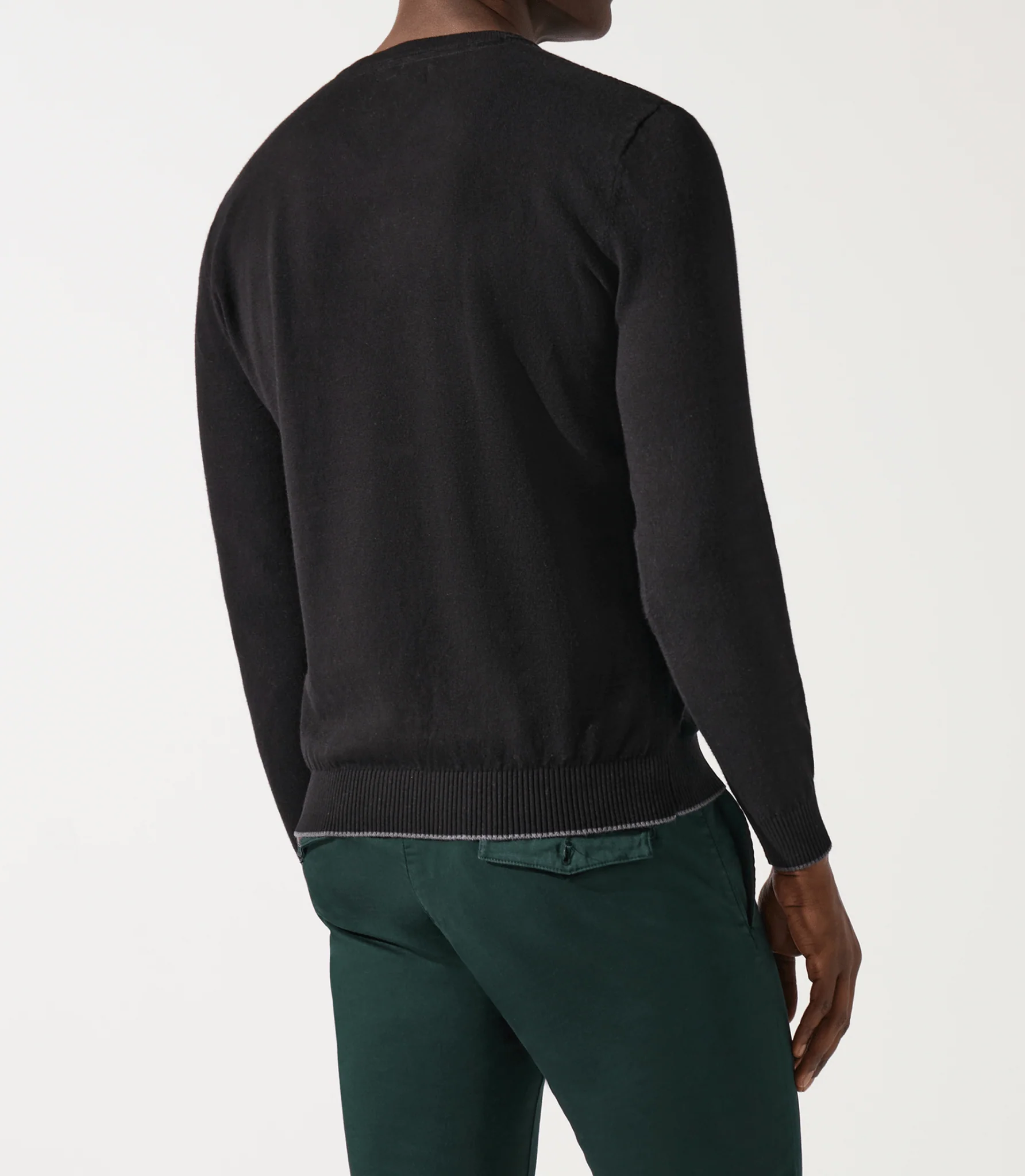 Pull col v rayé noir - Image 2