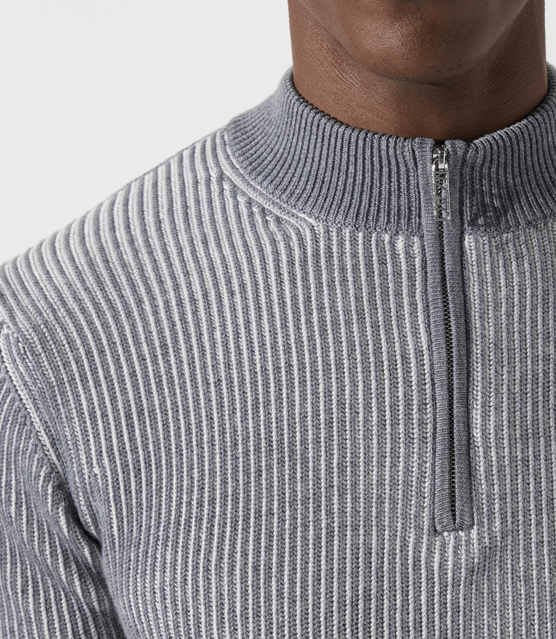 Pull col zippé camionneur gris - Image 4