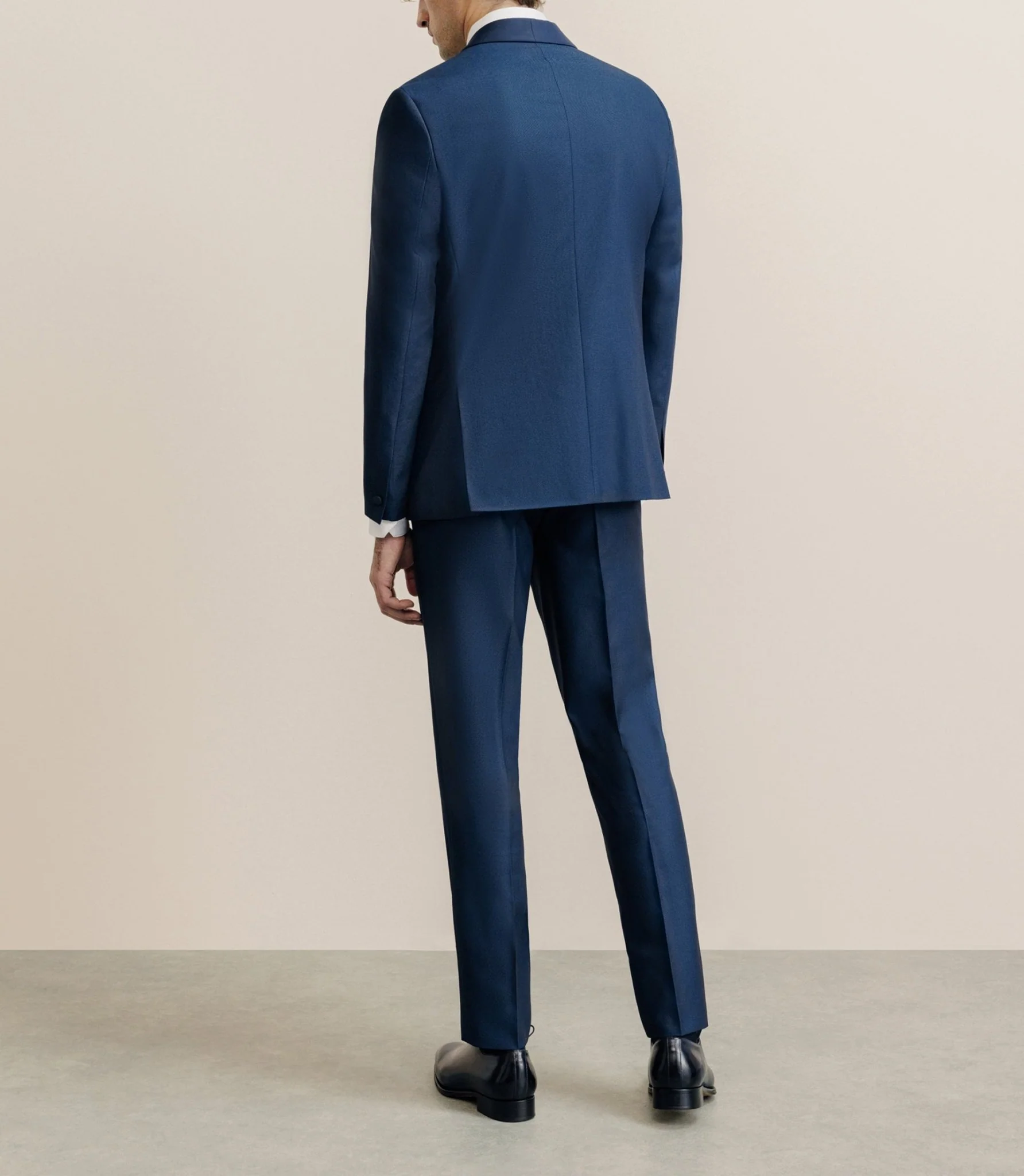 Costume cérémonie avec un col châle bleu - Image 4