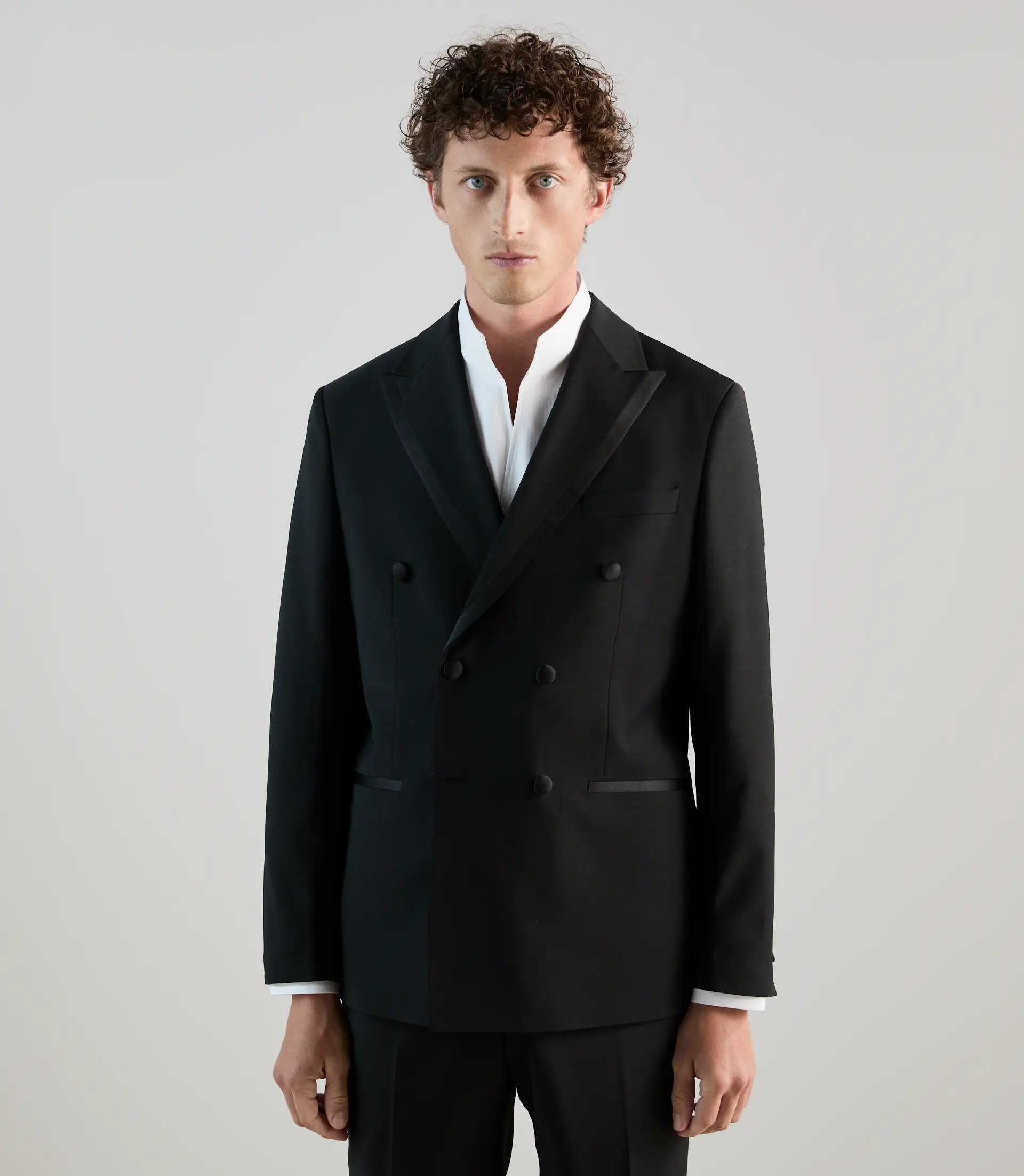 Costume croisé noir