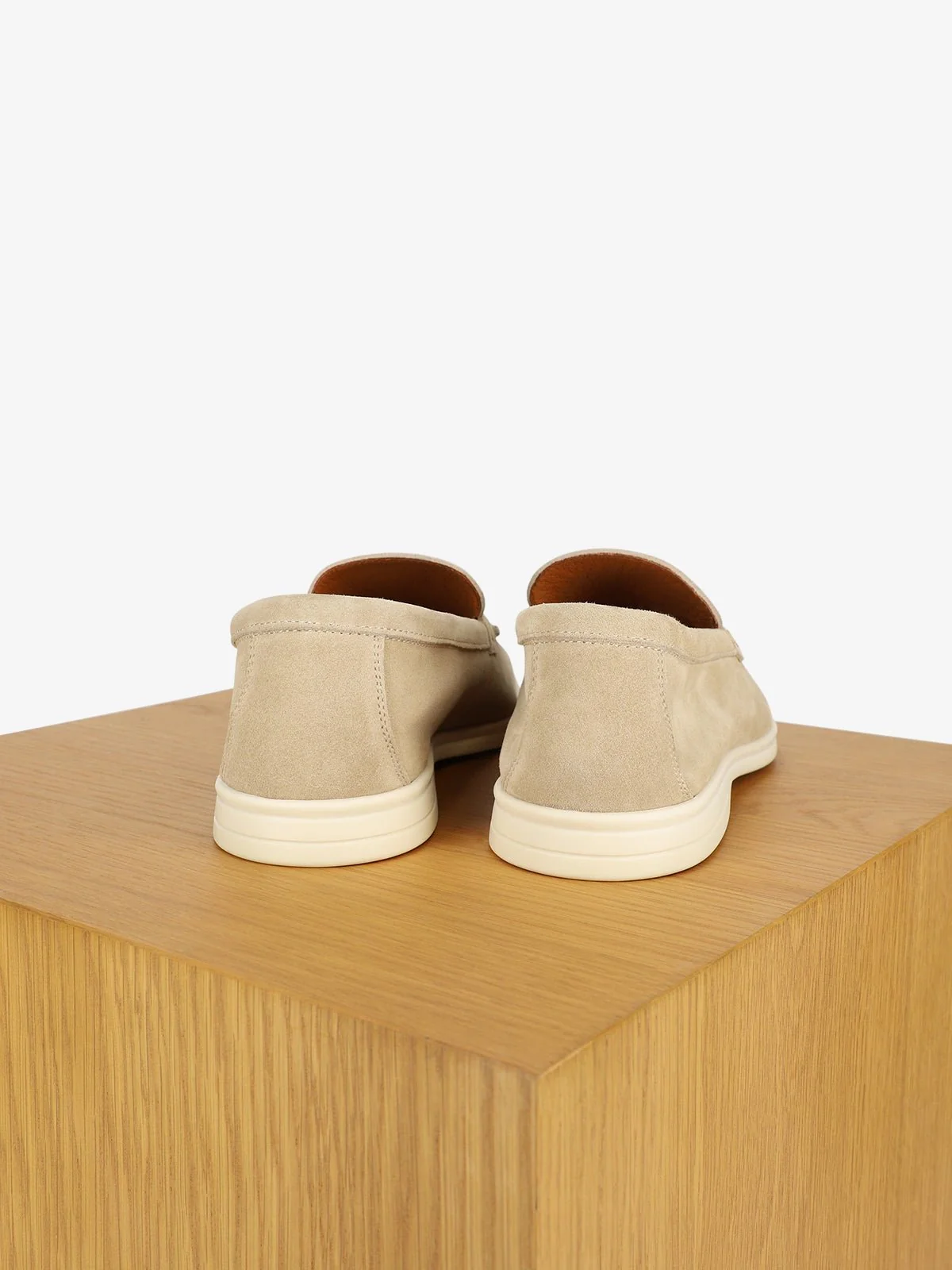 Mocassin casual en suède beige - Image 3