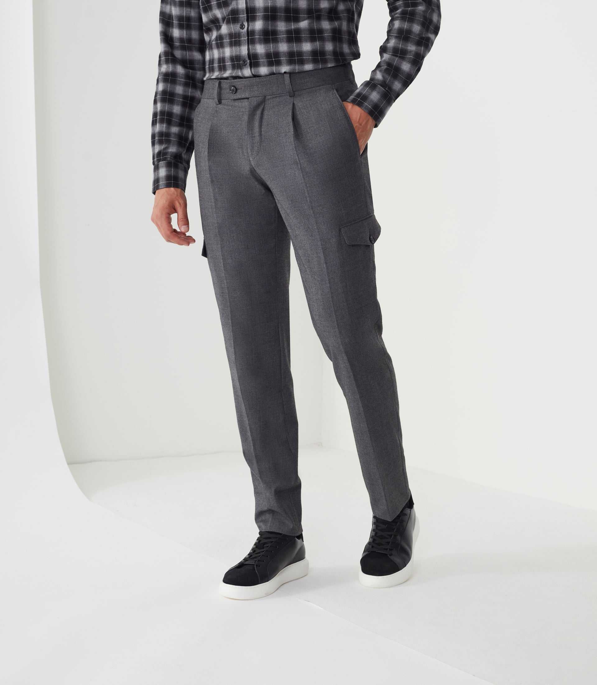 Pantalon ville gris foncé "Gvelouto"