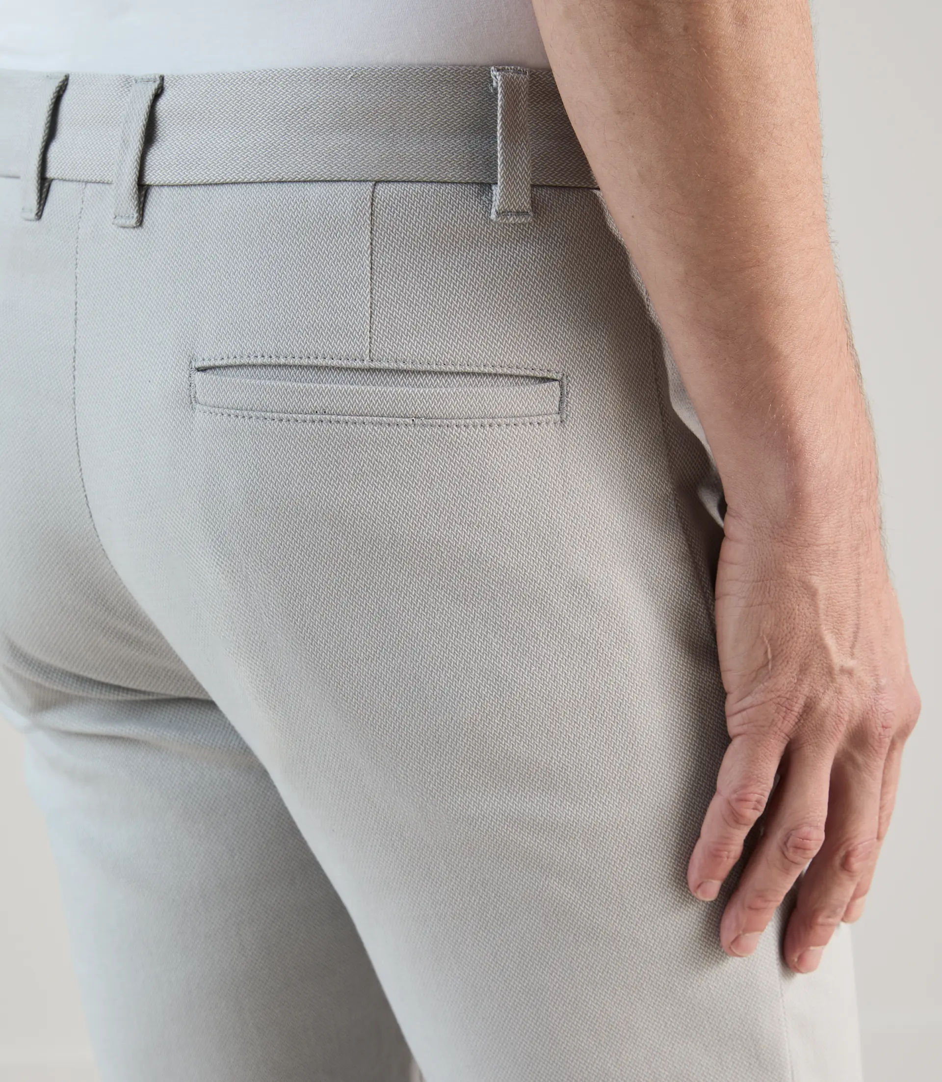 Pantalon armuré gris clair - Image 3