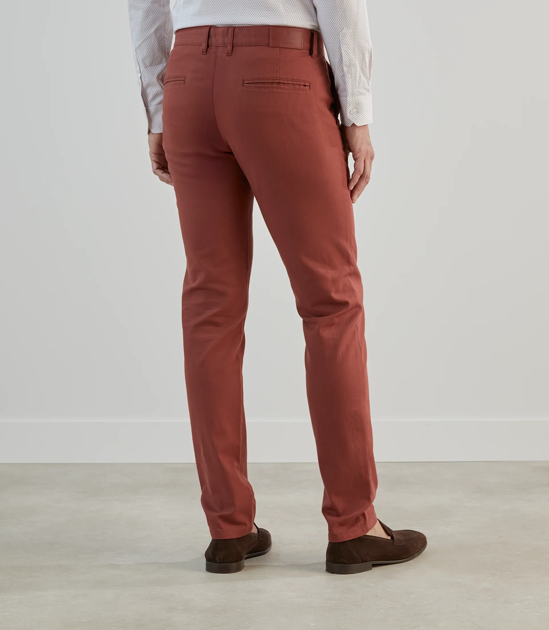 Pantalon armuré rouge bordeaux - Image 4