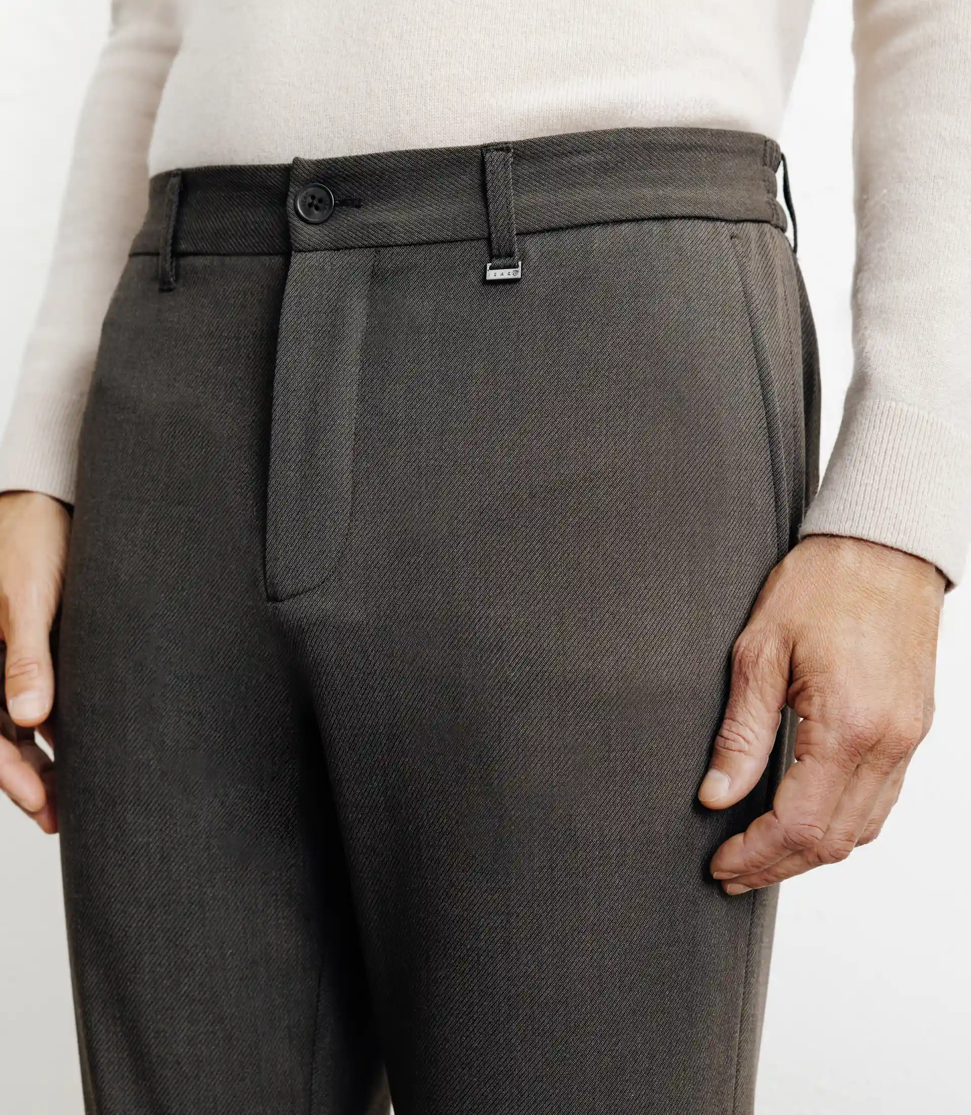 Pantalon armuré taupe - Image 2