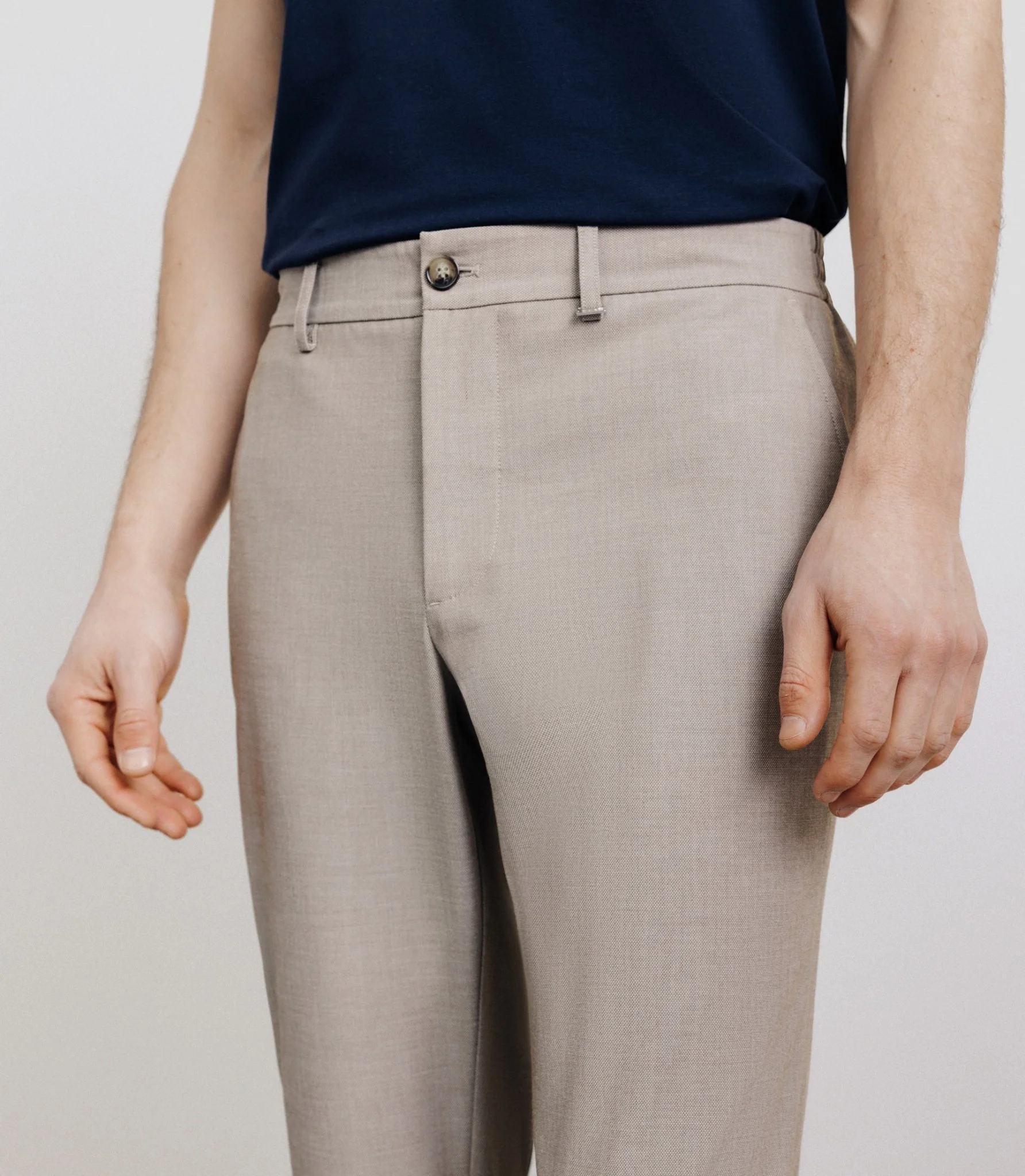 Pantalon élastiqué beige - Image 2