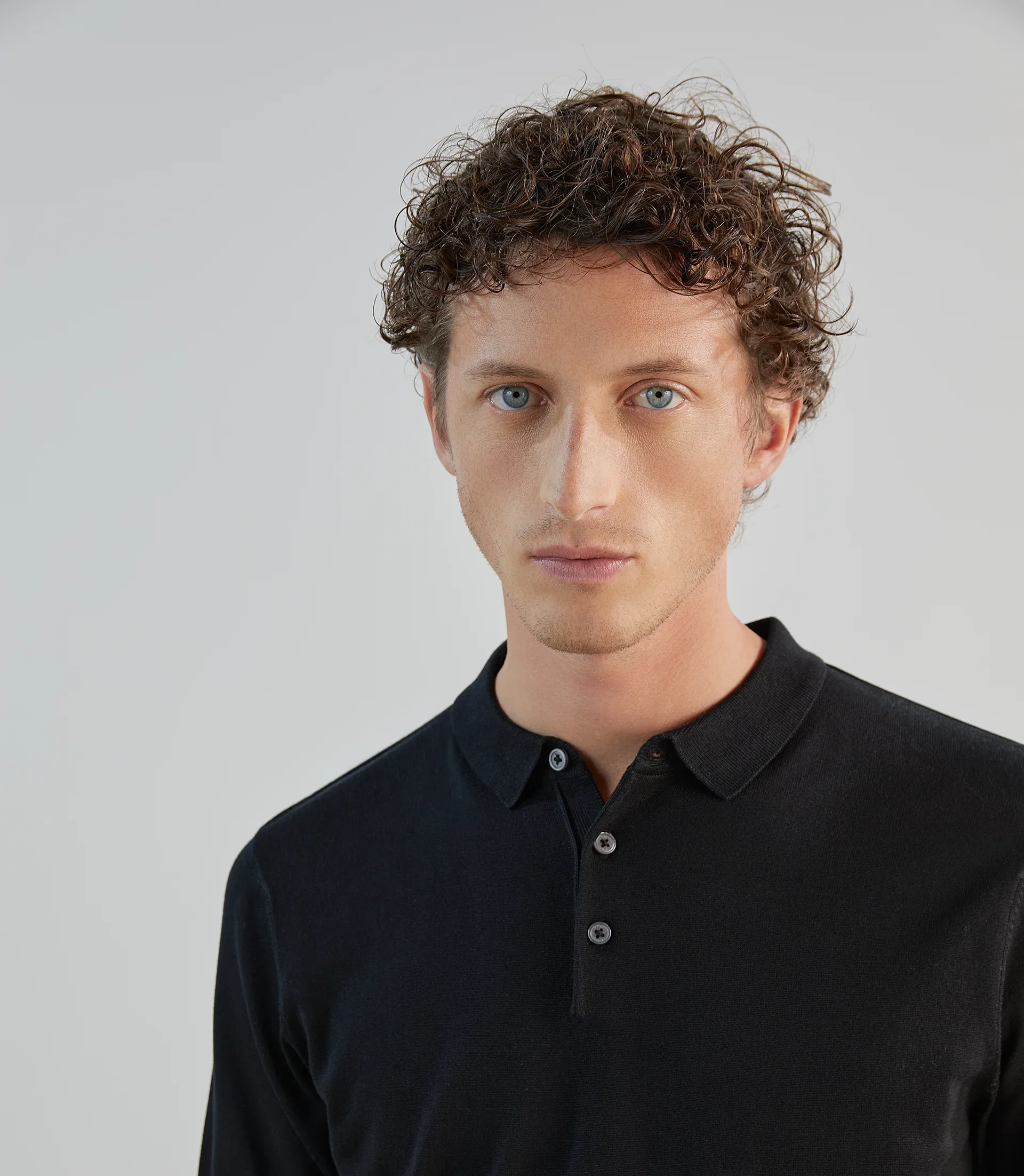 Polo col boutonné en maille noir - Image 3