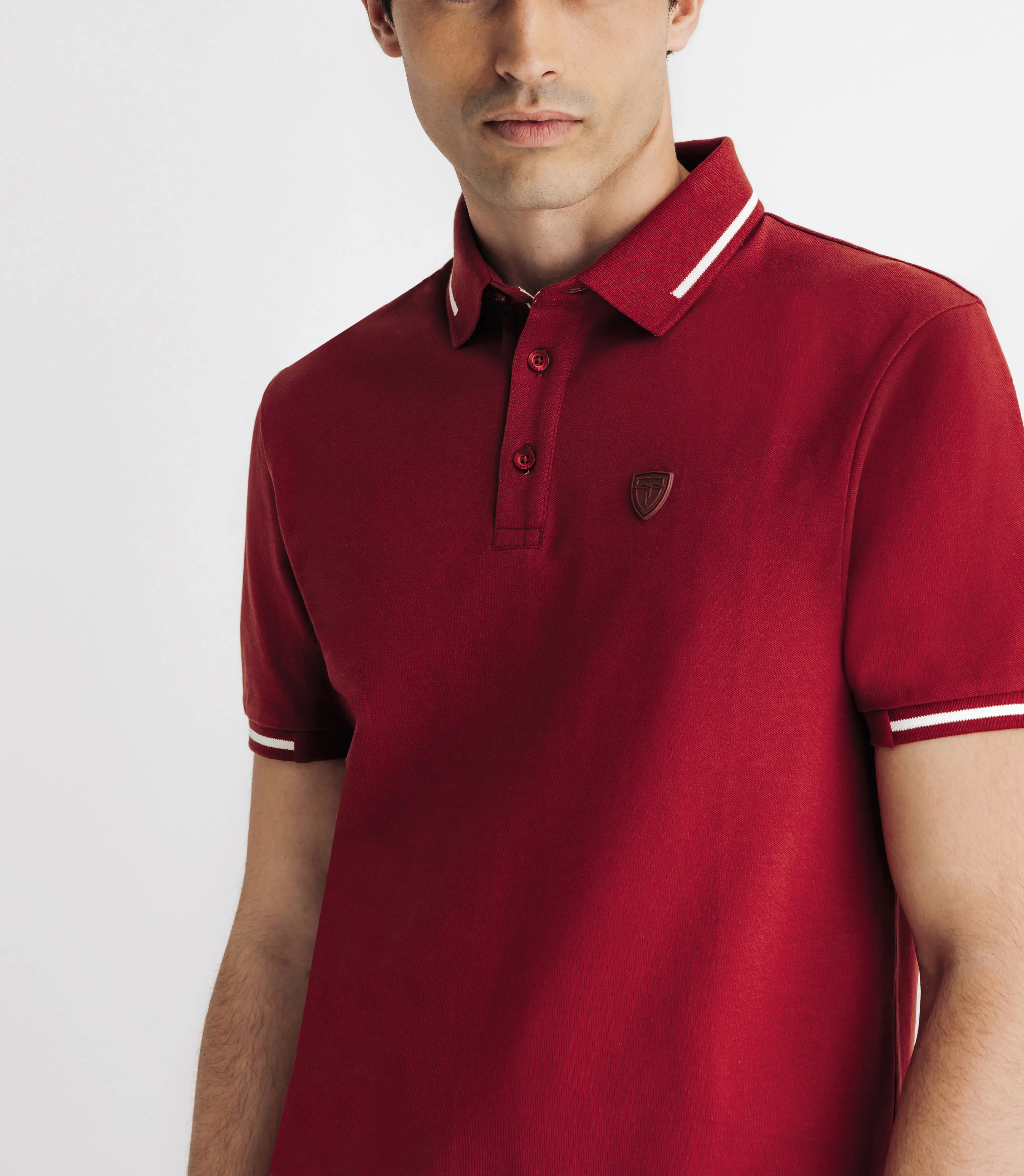 Polo avec rayures sur le col rouge - Image 3
