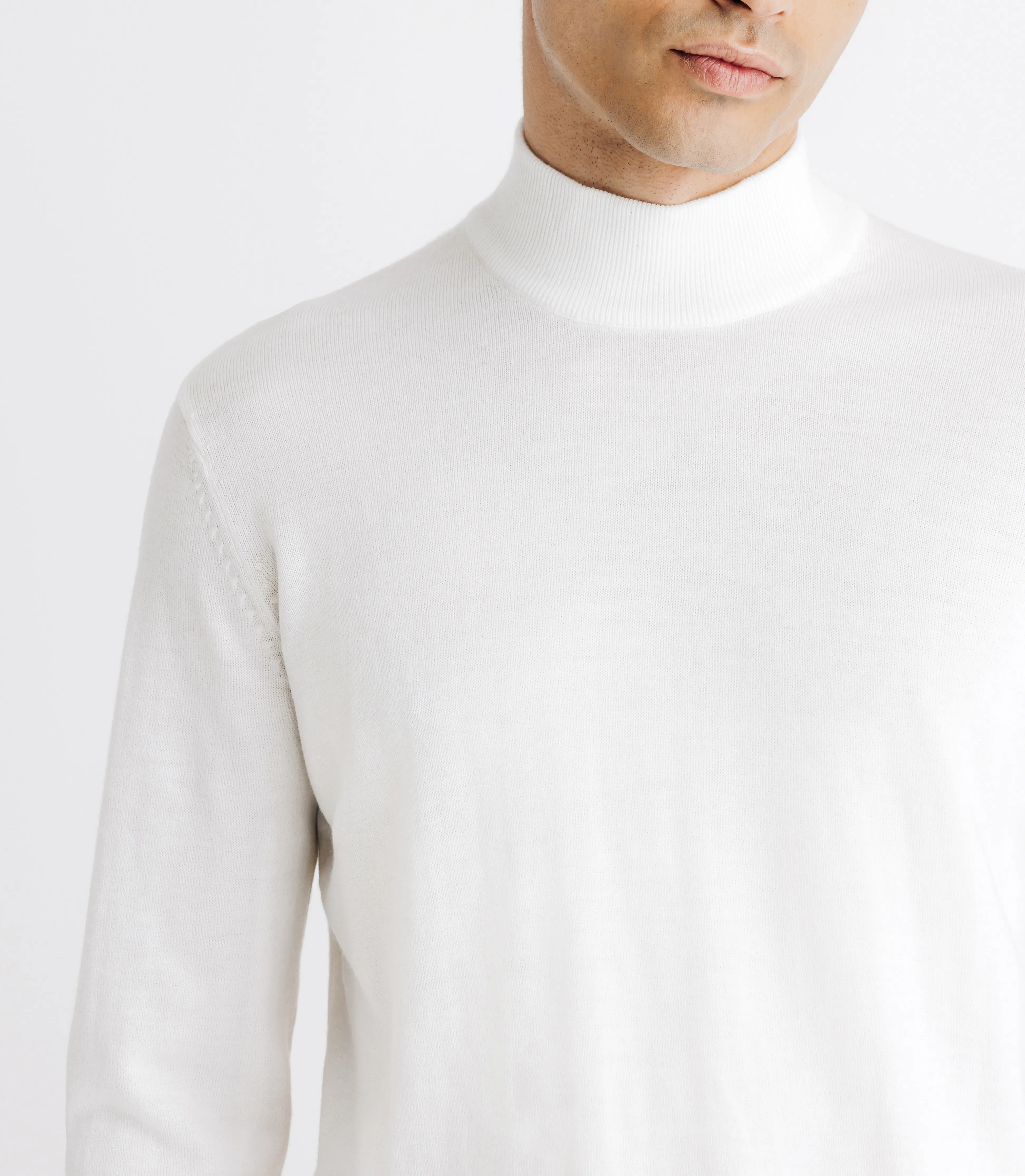 Pull en laine mérinos col cheminée écru - Image 2