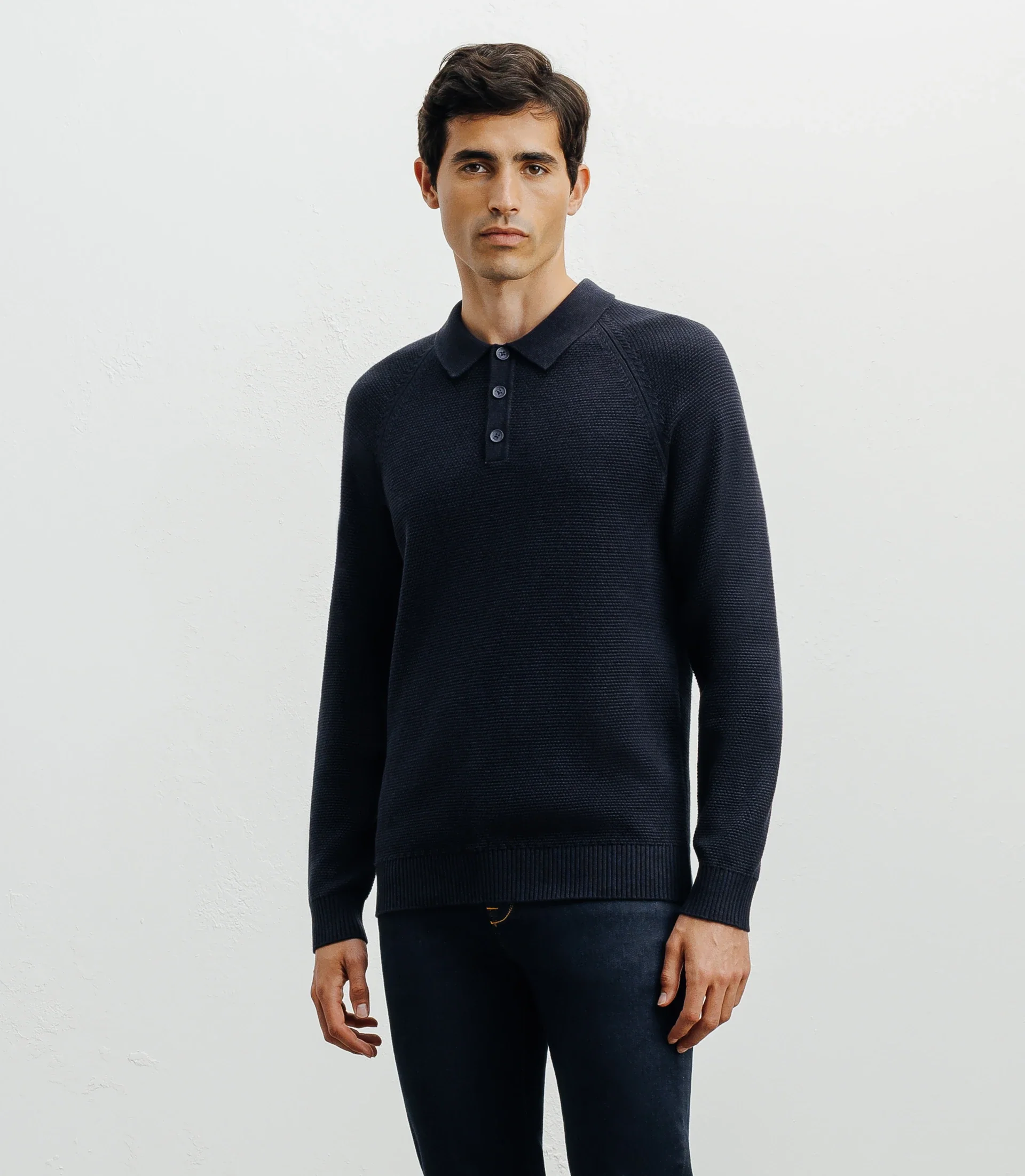 Pull col polo boutonné jeux de points marine
