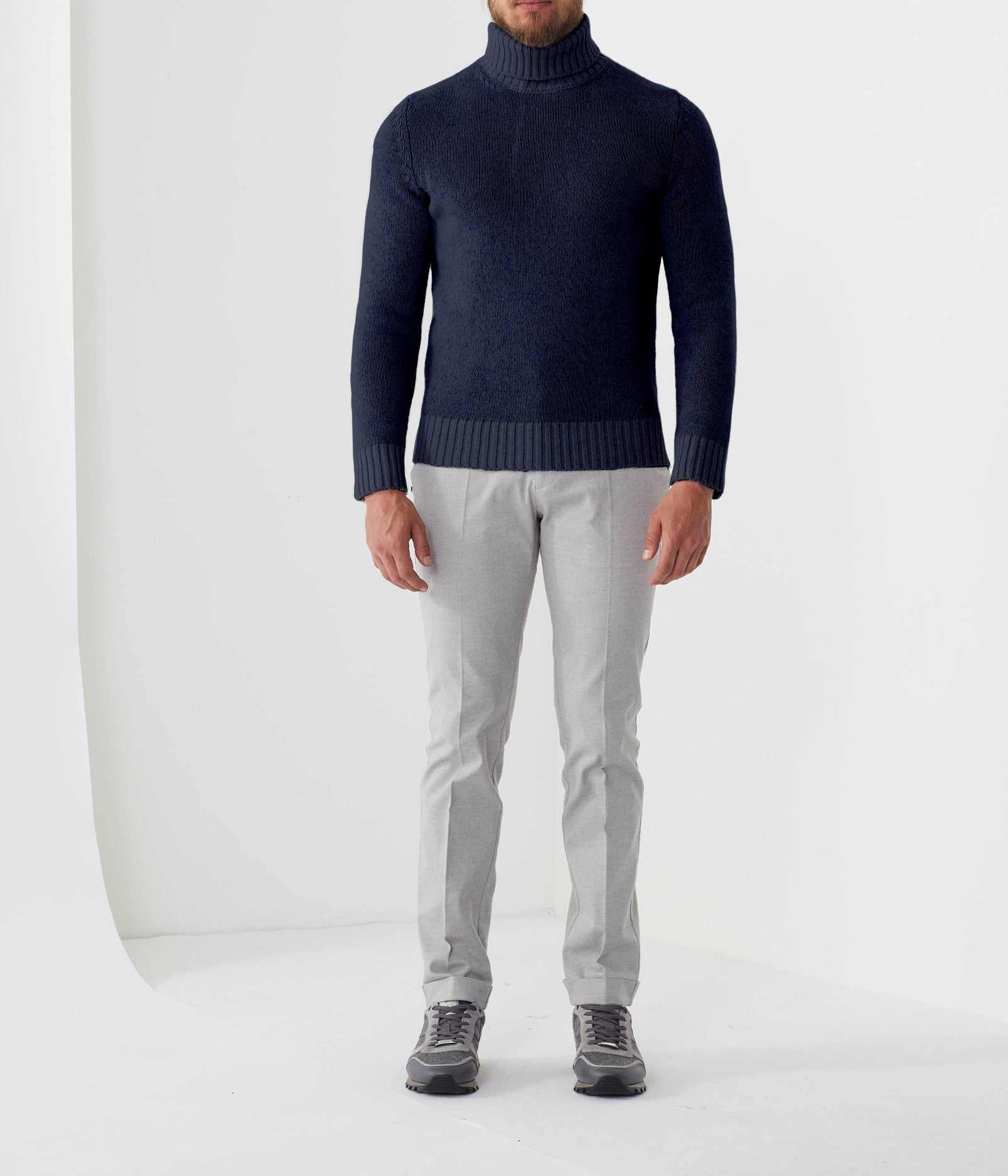 Pull col roulé bleu "Savio"