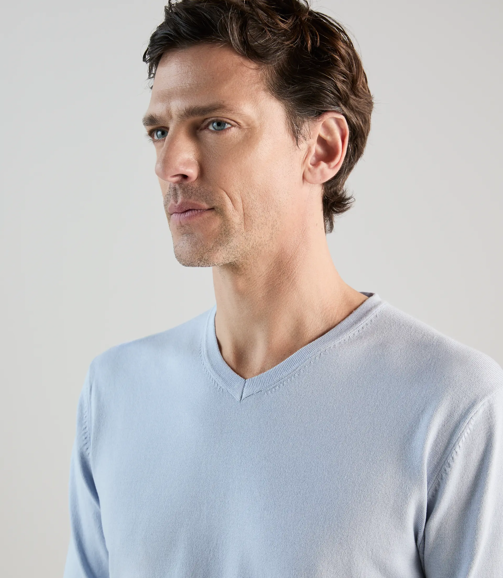 Pull col v bleu ciel - Image 2