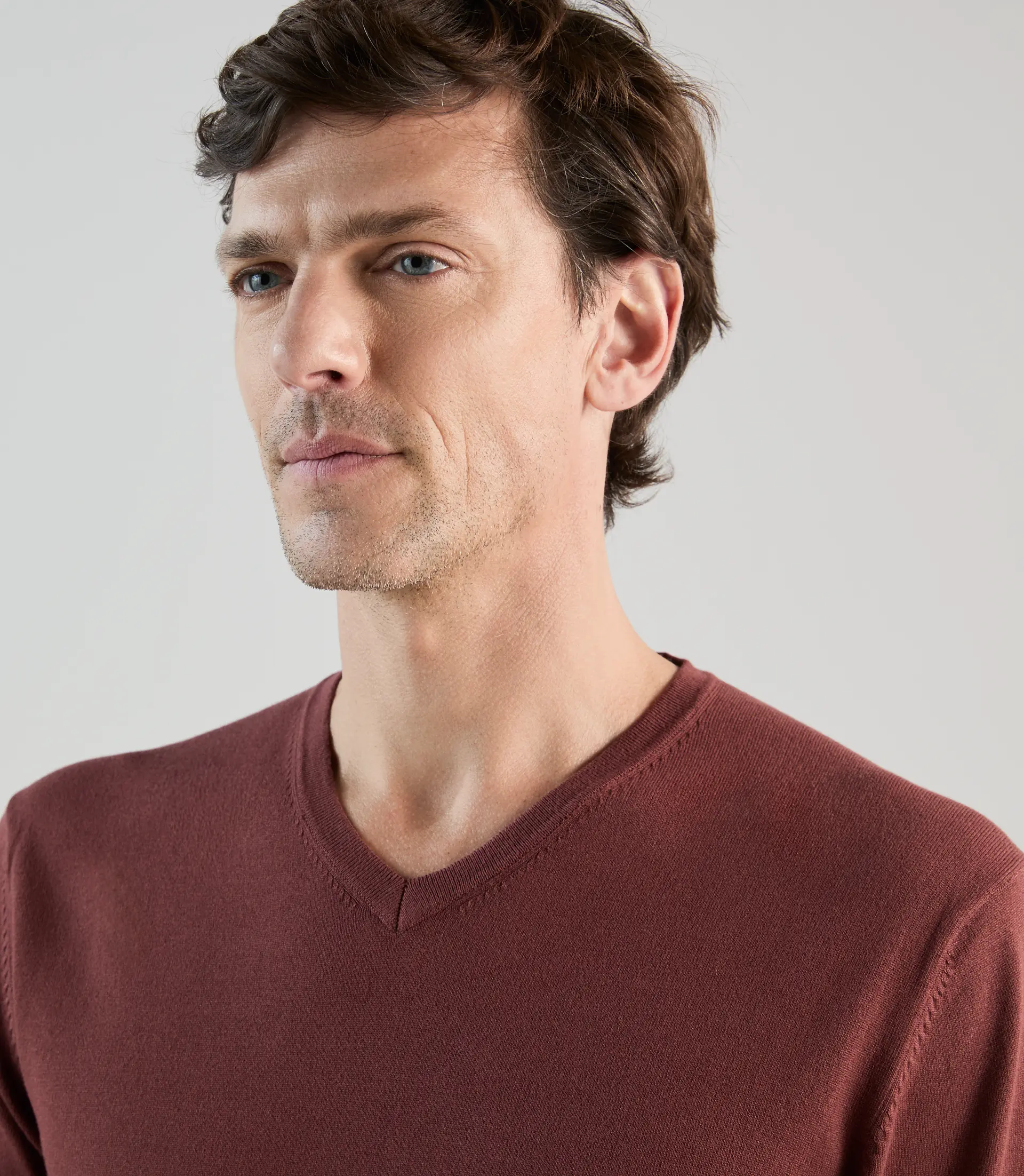 Pull col v rouge bordeaux - Image 2