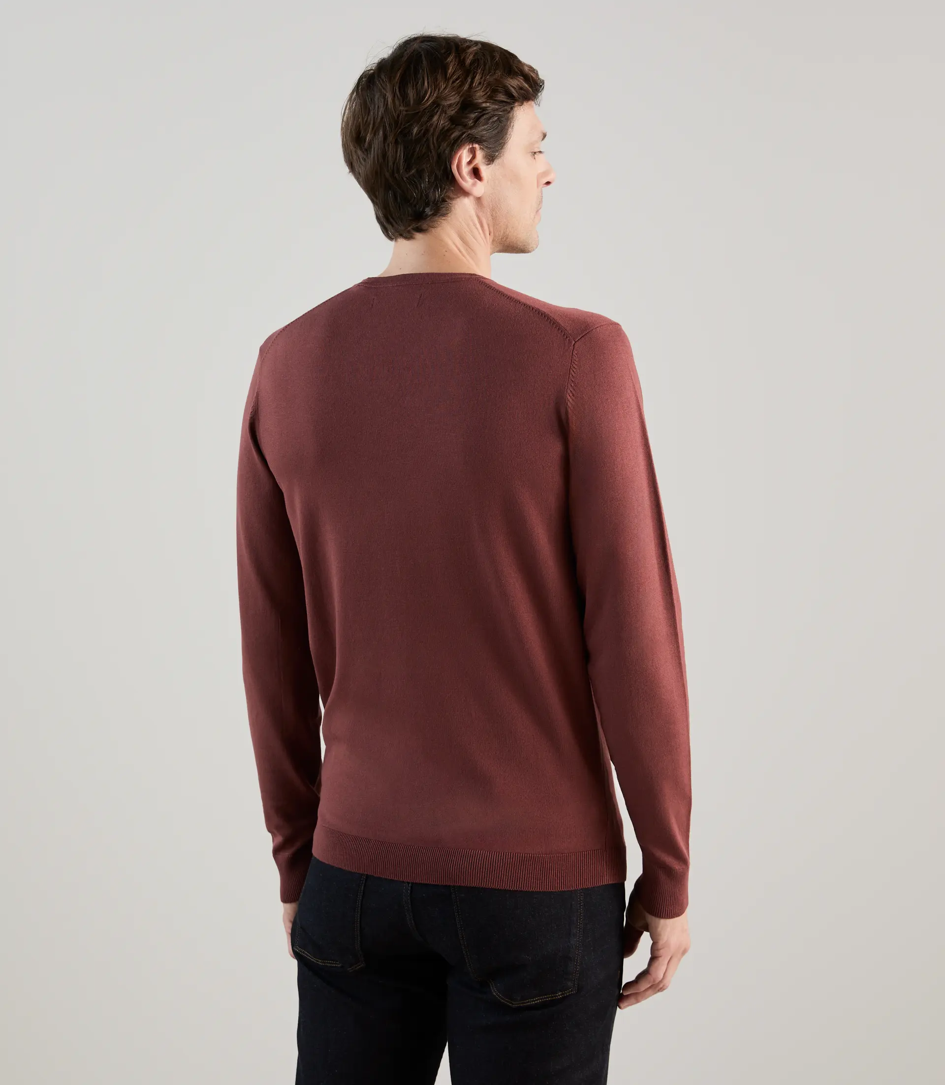 Pull col v rouge bordeaux - Image 3