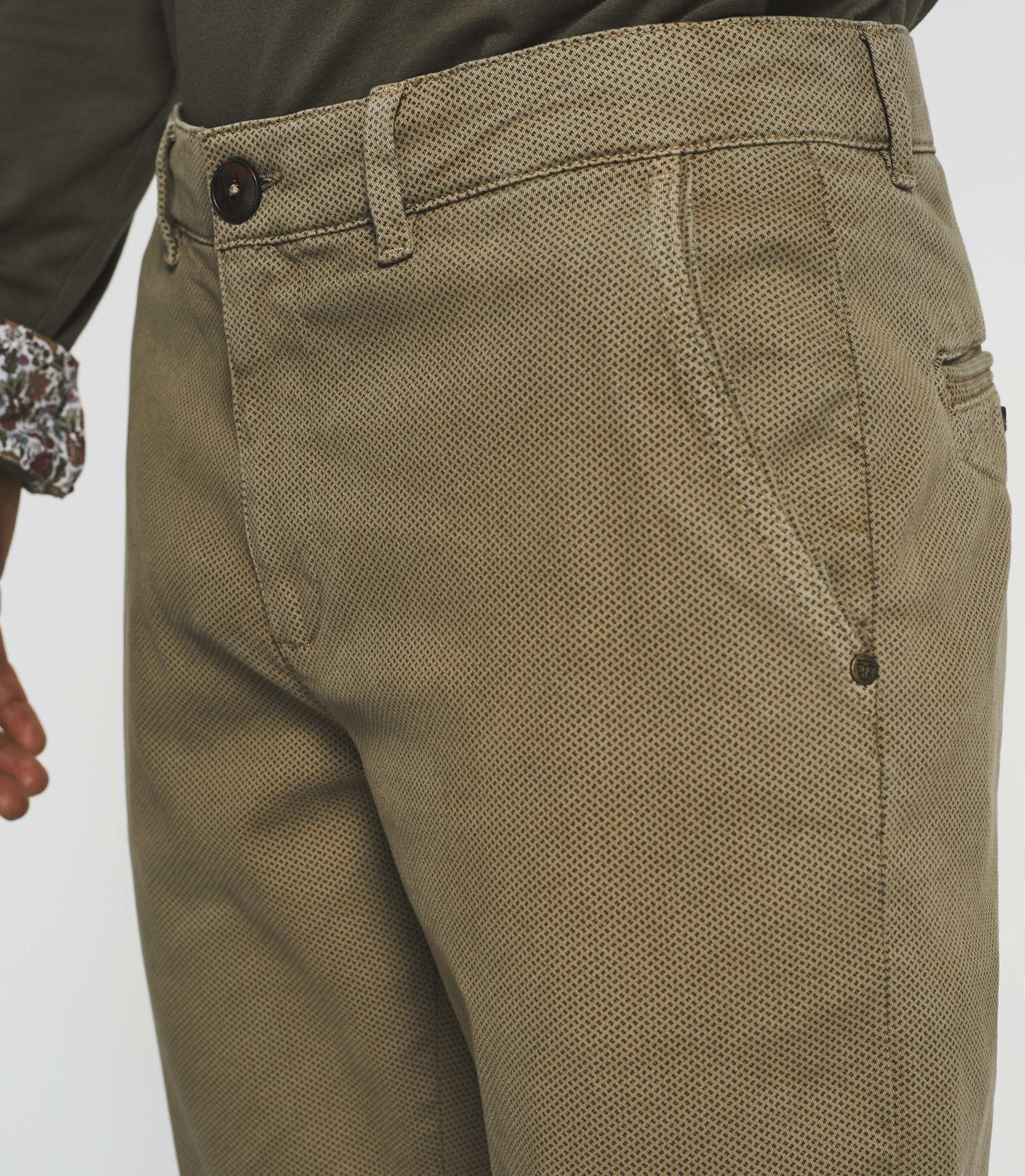 Pantalon slack slim taupe VITAMINE - Image 2