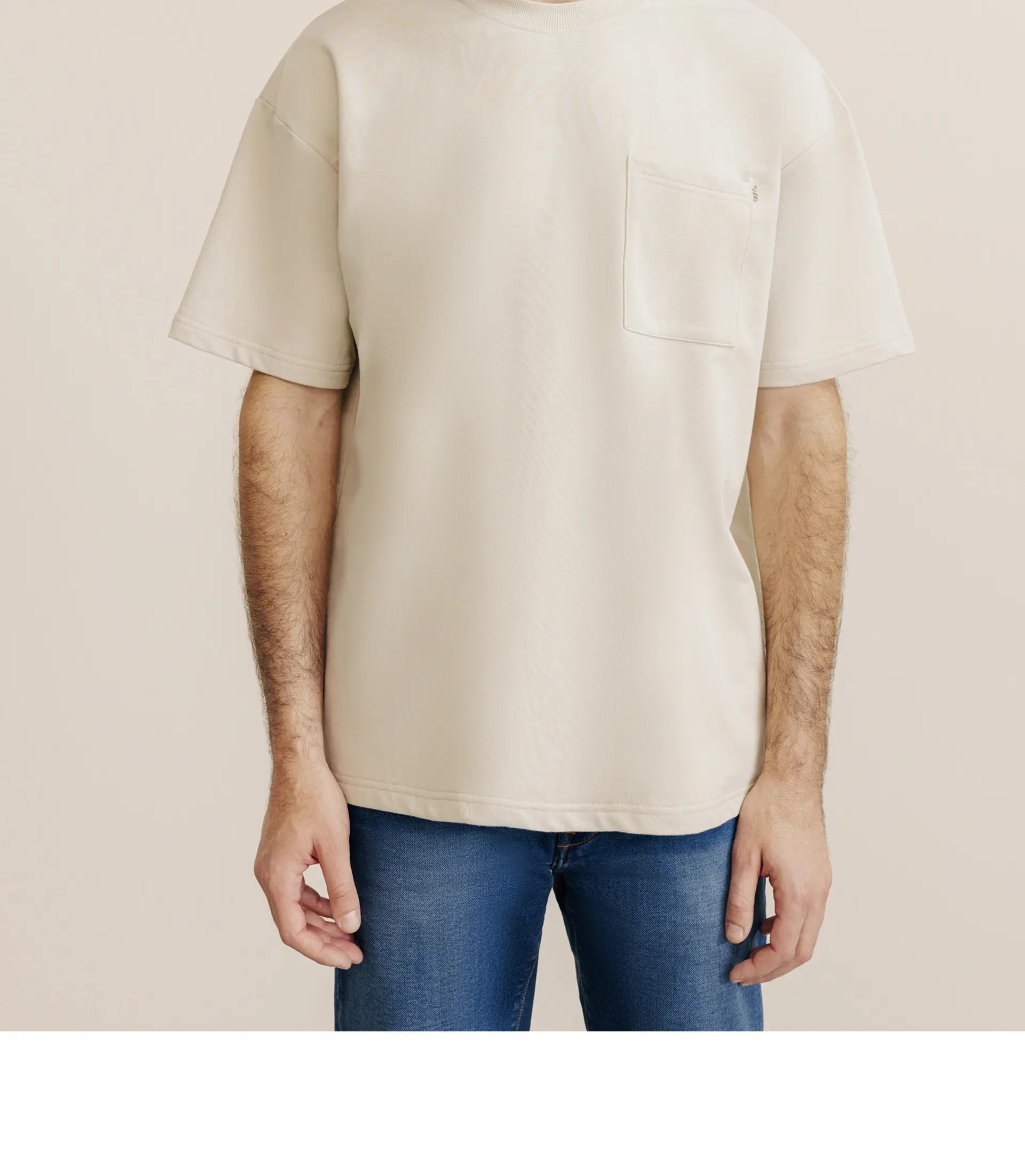 T-shirt uni oversize col rond beige - Image 2